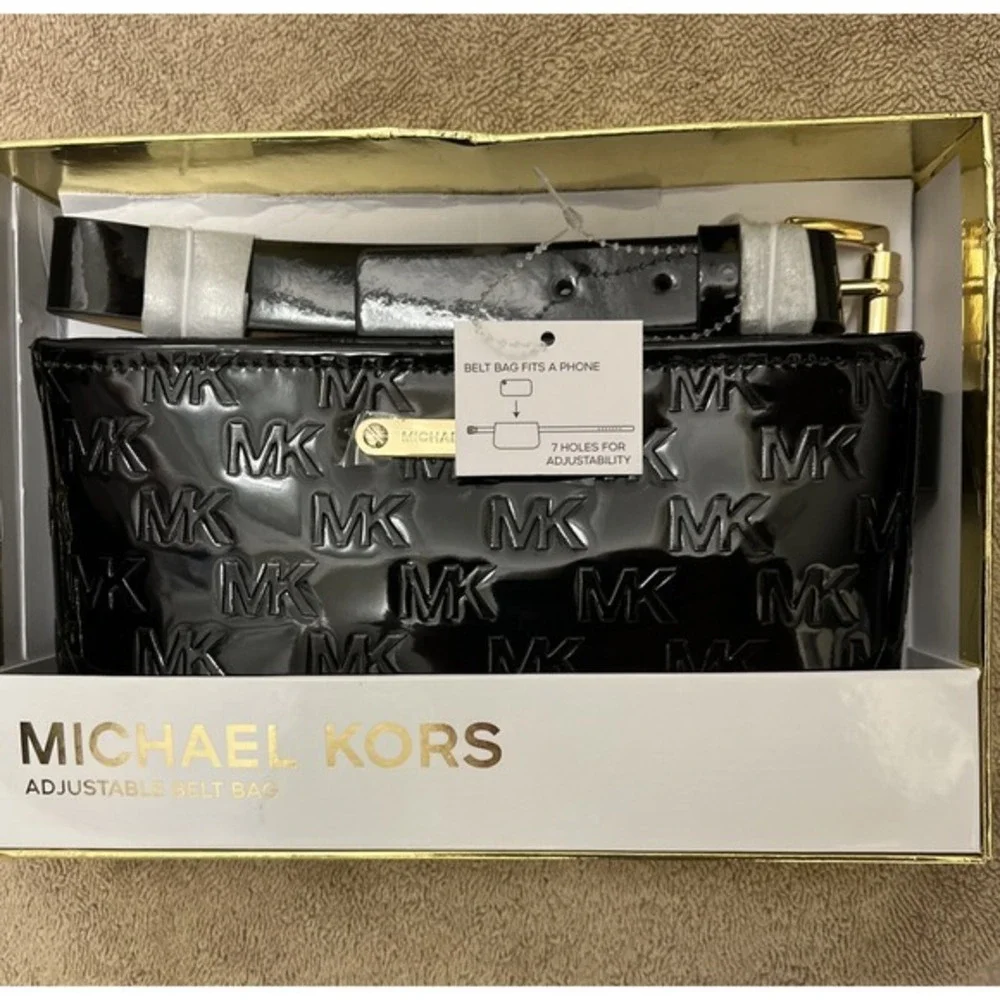 Michael Kors MK Logo Debossed Adjustable Belt Bag Patent Leather Black‎